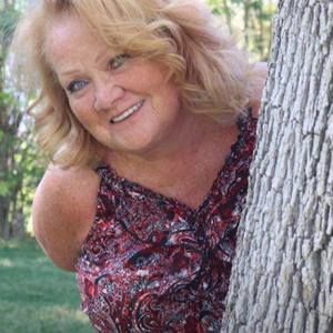 Meet your Posher, Victoria